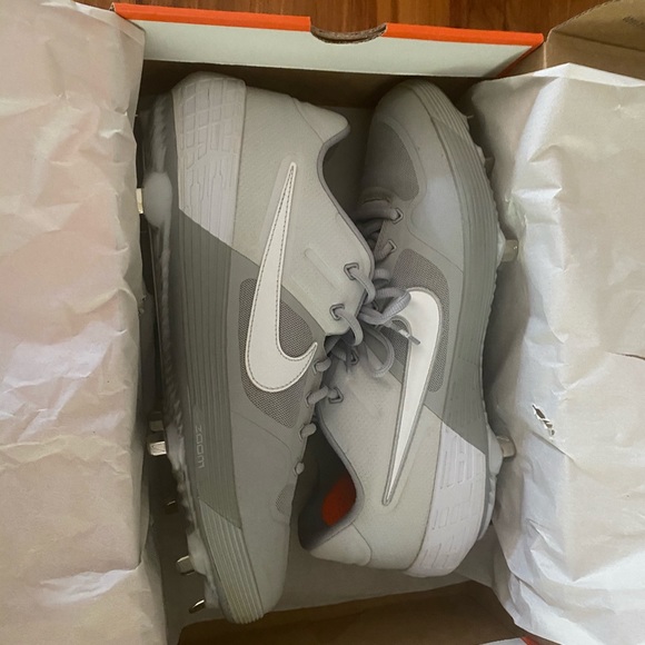 Nike mens baseball cleats size 13 - Picture 4 of 8